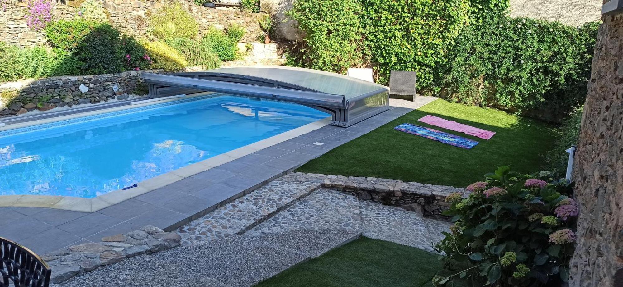 Gite L'0Livier Avec Piscine En Aveyron Villa Saint-Just-sur-Viaur Exterior photo